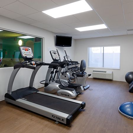 Holiday Inn Express Hotel & Suites Weston By Ihg Eksteriør bilde